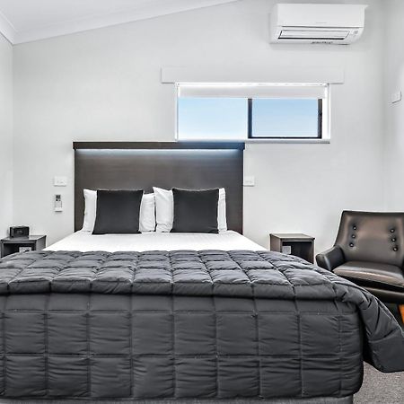 Apple & Grape Motel Stanthorpe Exterior foto