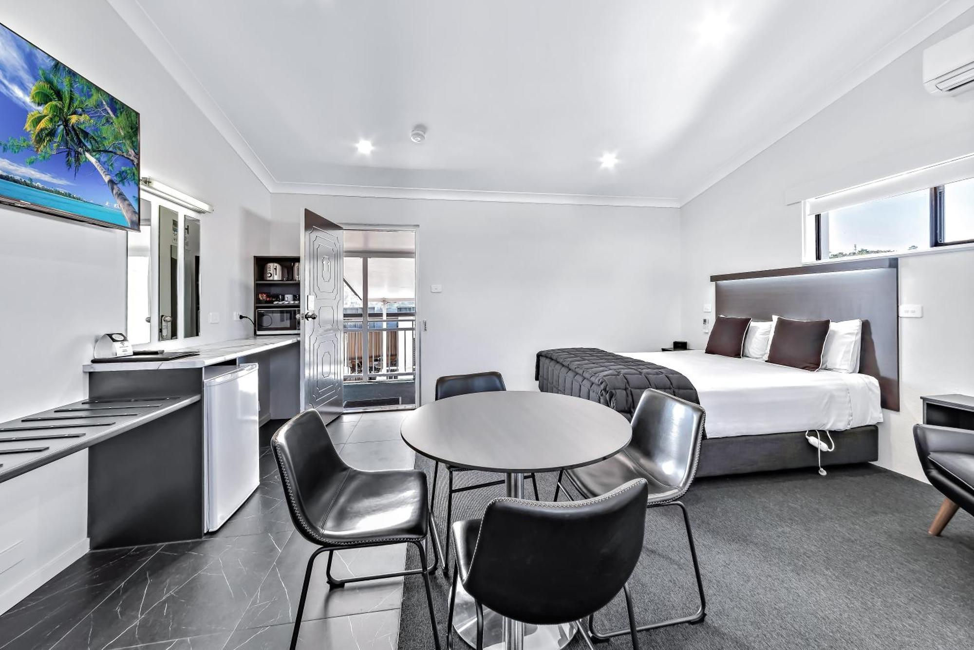 Apple & Grape Motel Stanthorpe Exterior foto